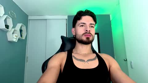 Maxi online show from 10-22-25, 11:26