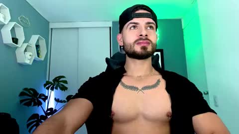 Maxi online show from 11-13-25, 03:05