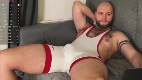 Snapshot of maxvant chatting on 02-11-26, 05:51 Max online show from 02-11-26, 05:51