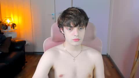 Max online show from 03-11-26, 07:31