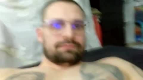 Max online show from 12-19-25, 05:09