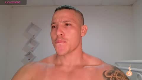 Max online show from 04-21-26, 03:35