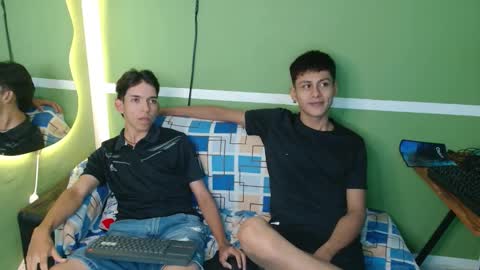 Snapshot of maxx_dick chatting on 11-13-25, 07:24 maxx_dick online show from 11-13-25, 07:24