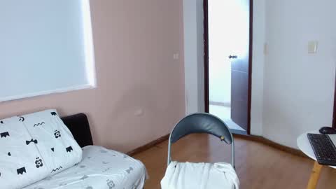 Maxx online show from 10-18-25, 07:25