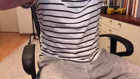 Snapshot of maxx_martin chatting on 12-09-24, 07:39 Max online show from 12-09-24, 07:39