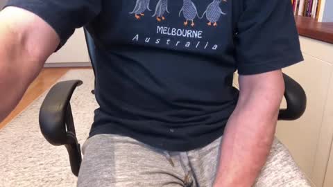 Snapshot of maxx_martin chatting on 01-14-25, 09:13 Max online show from 01-14-25, 09:13