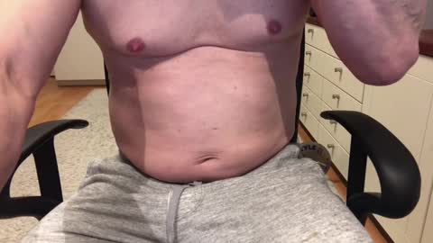 Snapshot of maxx_martin chatting on 01-20-25, 05:37 Max online show from 01-20-25, 05:37