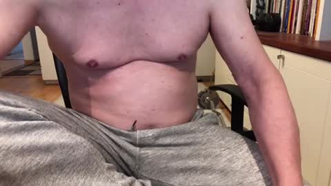 Snapshot of maxx_martin chatting on 01-23-25, 08:57 Max online show from 01-23-25, 08:57