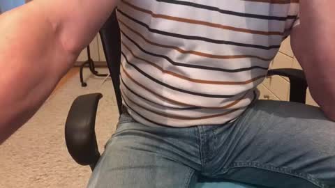 Snapshot of maxx_martin chatting on 09-23-25, 05:32 Max online show from 09-23-25, 05:32