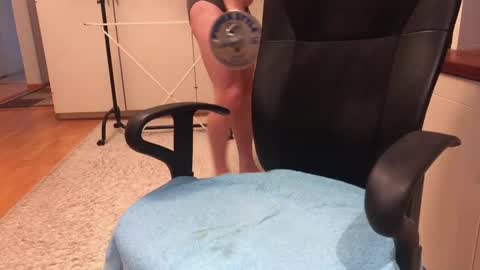 Snapshot of maxx_martin chatting on 11-13-25, 08:02 Max online show from 11-13-25, 08:02