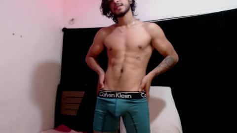 maxximus_10 online show from 12-21-24, 05:47