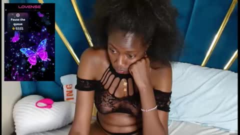 maxxinepetite online show from 11-27-25, 10:12