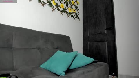 Max online show from 03-21-26, 03:22