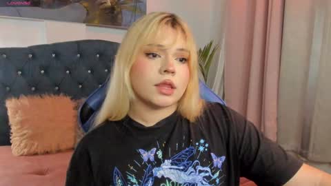 Maxine Minx online show from 01-29-25, 02:30