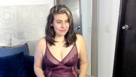 Victoria online show from 01-09-25, 01:08