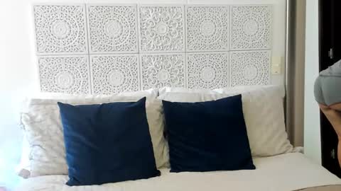 Victoria online show from 01-27-25, 07:24