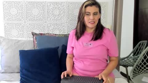 Victoria online show from 02-05-25, 08:25