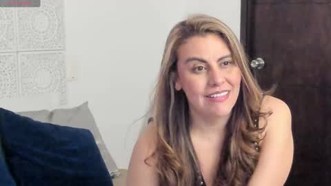 Victoria online show from 09-26-25, 10:03