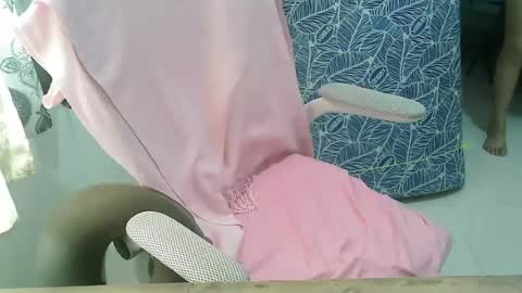 may online show from 06-12-26, 12:20