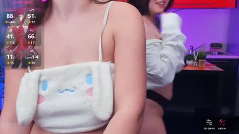 Snapshot of may_wow chatting on 12-12-24, 01:32 Katrin online show from 12-12-24, 01:32