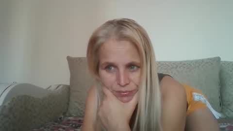 maya0087 online show from 10-17-25, 08:50