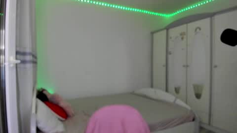 Maya online show from 04-20-26, 06:09