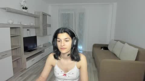 Maya online show from 04-29-26, 05:30