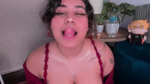 maya_house online show from 01-15-26, 04:50