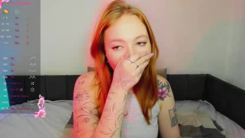 Snapshot of maya_light chatting on 02-07-25, 04:59 Maya online show from 02-07-25, 04:59