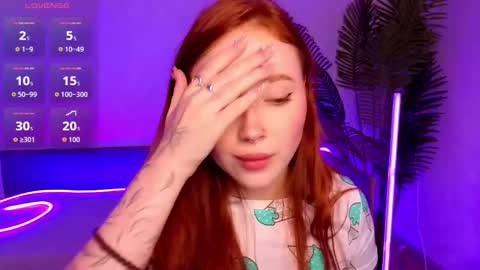 Snapshot of maya_light chatting on 11-23-25, 02:00 Maya online show from 11-23-25, 02:00