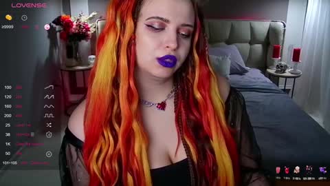 Snapshot of maya_mils chatting on 02-03-25, 07:18 Maya Mils online show from 02-03-25, 07:18