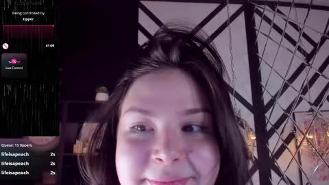 Woman online show from 02-10-25, 05:19