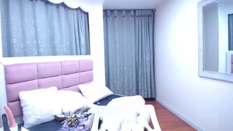 Snapshot of mayaa_ross chatting on 12-07-24, 02:42 Maya online show from 12-07-24, 02:42