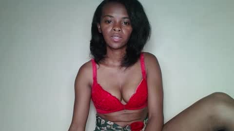 Snapshot of mayalabelle chatting on 11-16-25, 07:08 mayalabelle online show from 11-16-25, 07:08