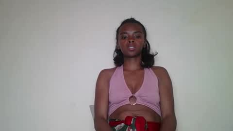 Snapshot of mayalabelle chatting on 11-28-25, 05:43 mayalabelle online show from 11-28-25, 05:43