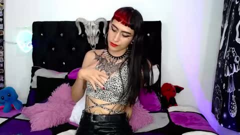 mayaredd online show from 02-05-25, 04:06