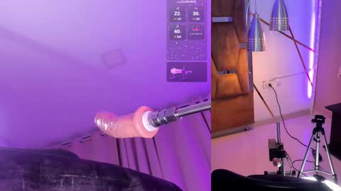 Maya online show from 03-09-25, 05:06