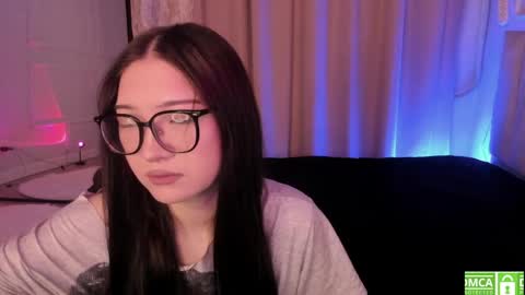 Erina online show from 04-21-26, 07:25