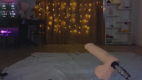 Maya  online show from 02-19-25, 05:38