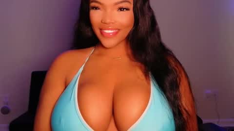 Snapshot of maybabi chatting on 06-06-26, 11:15 MayBabi online show from 06-06-26, 11:15