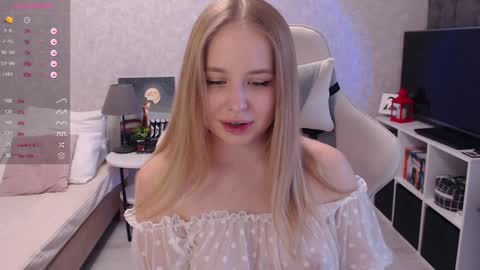 Snapshot of maybebabyx chatting on 12-23-24, 04:55 maybebabyx online show from 12-23-24, 04:55