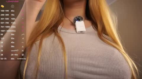 Milina online show from 03-28-26, 07:13