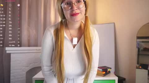 Milina online show from 04-26-26, 05:54