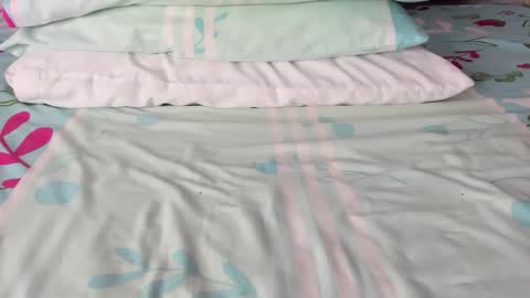 Maybelline69 online show from 12-16-25, 12:15