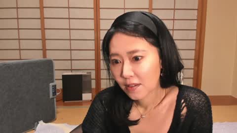 Snapshot of maybenanako chatting on 02-08-25, 04:14 Nanako online show from 02-08-25, 04:14