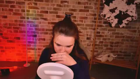 maybloom_ online show from 03-24-26, 07:02