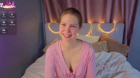 Snapshot of maygoodsell chatting on 09-25-25, 06:55 Ann online show from 09-25-25, 06:55