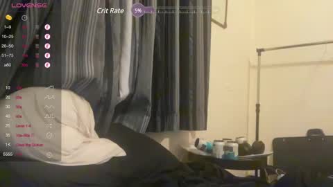 Snapshot of mayhemnz chatting on 12-19-24, 11:18 MayhemNZ online show from 12-19-24, 11:18