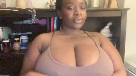 mayluvsu online show from 04-18-26, 04:16