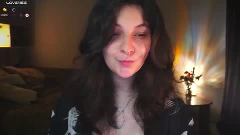 Mary  . online show from 10-10-25, 05:50